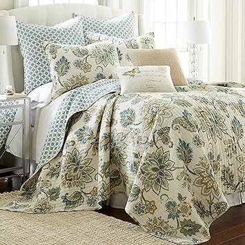 Levtex Home - Grey Palladium Quilt Set - Full/Queen Quilt 88x92in. + Two Standard Pillow Shams 26x20in. - Paisley - Green, Yellow, Grey, Blue, and White - Reversible - Cotton Fabric